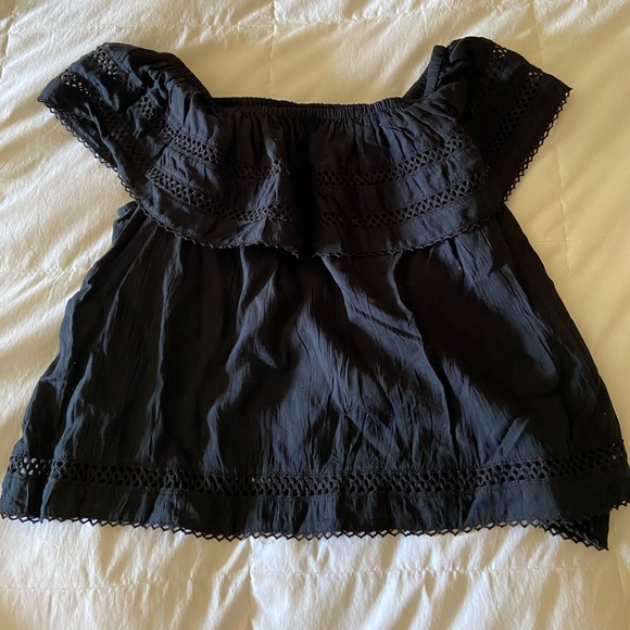 Aritzia Hollande Blouse - Picture 4 of 8